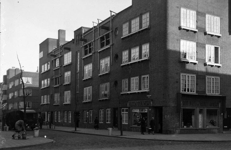 Palembangstraat  28 - 1936 .<br />Foto: Beeldbank Amsterdam 