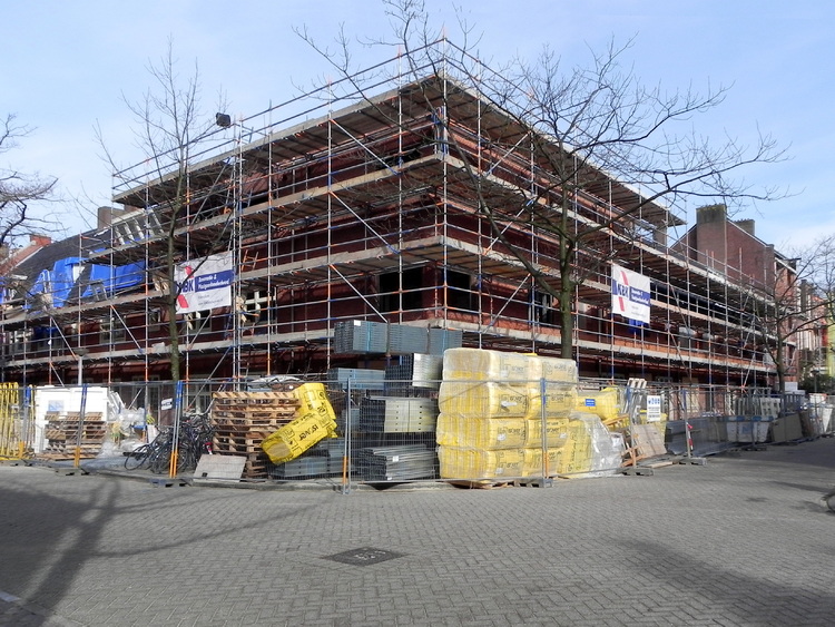 Foto 5 - Renovatie Willem Beukelszstraat - 2014 .<br />Foto: Corrie Groen 