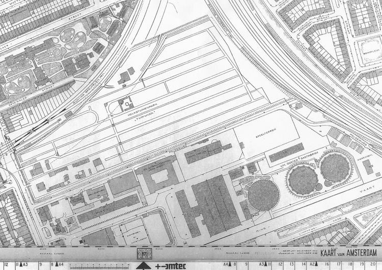 DOW kaart (K7). Deze kaart van de Dienst Openbare Werken is van 1935 en laat zien dat een aantal 'oude gebouwen' al een andere functie hebben gekregen.<br />Bron: GAA. 