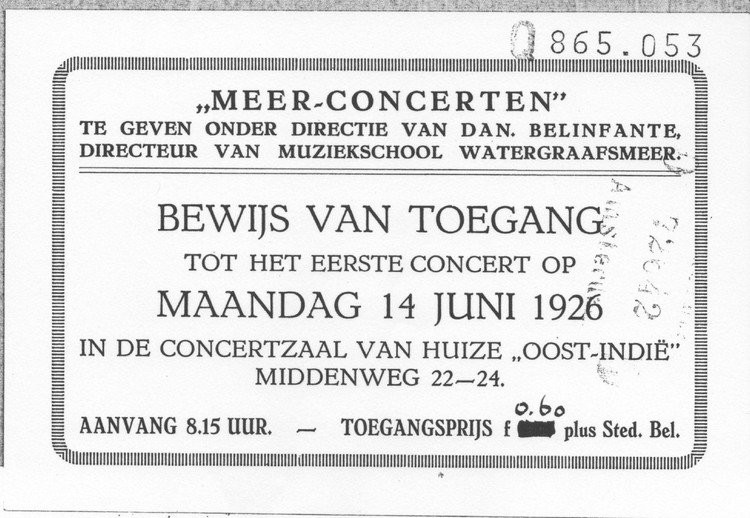 Toegangskaartje. Dit toegangsbewijs is uit 1926, het concert werd gehouden in de Concertzaal van huize Oost-Indië. Bron: Historische Kranten, KB. 