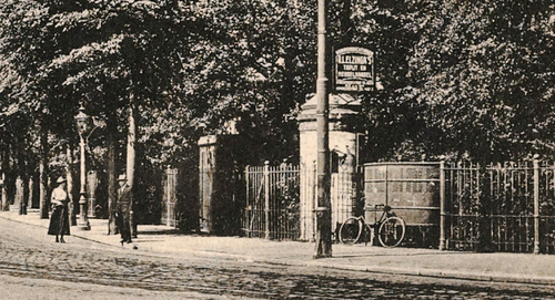 Pisbak bij Oosterpark uit 1922 .<br />Foto: Beeldbank Amsterdam 