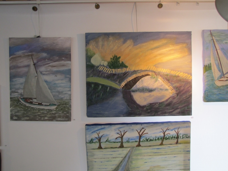 Een aantal werken van Wil Wickel. Expostie in het Willem Dreeshuis van 8 mei tot en met 8 juli 2013. 